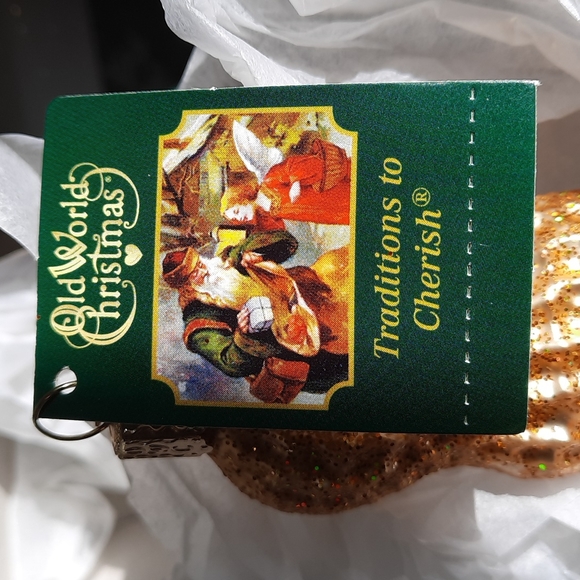 Peanut 🥜 Old World Christmas Glass Ornament Pregnant Nickname Holiday Keepsake - Picture 3 of 3